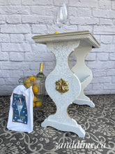 Load image into Gallery viewer, Upcycled Vintage Magazine Table