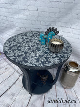 Load image into Gallery viewer, Art Deco Tulip Table