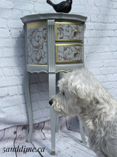 Load image into Gallery viewer, Italianate Accent Table