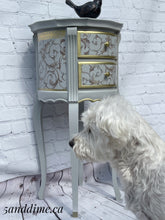 Load image into Gallery viewer, Italianate Accent Table