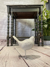 Load image into Gallery viewer, Nesting Tables (2)