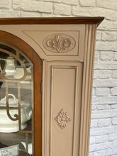 Load image into Gallery viewer, Vintage Jacobean Hutch