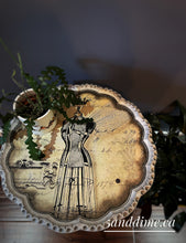Load image into Gallery viewer, Upcycled Pie Crust Table