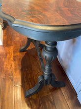 Load image into Gallery viewer, Distressed Finish