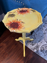 Load image into Gallery viewer, Upcycled Sun Flower Pie Crust Accent Table